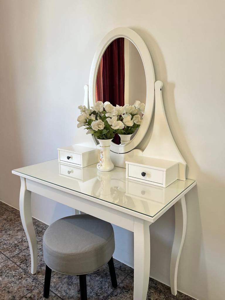 2 Bedroom Appartment Birzebbugia บีร์เซบบูจา ภายนอก รูปภาพ