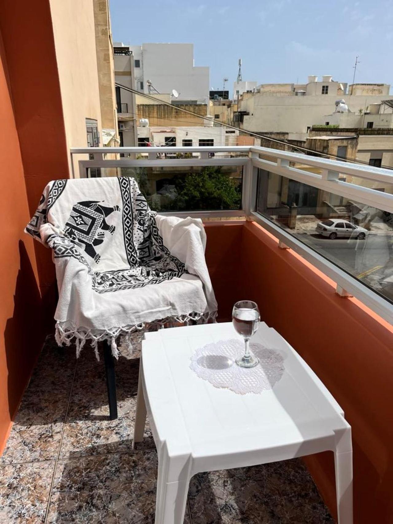 2 Bedroom Appartment Birzebbugia บีร์เซบบูจา ภายนอก รูปภาพ